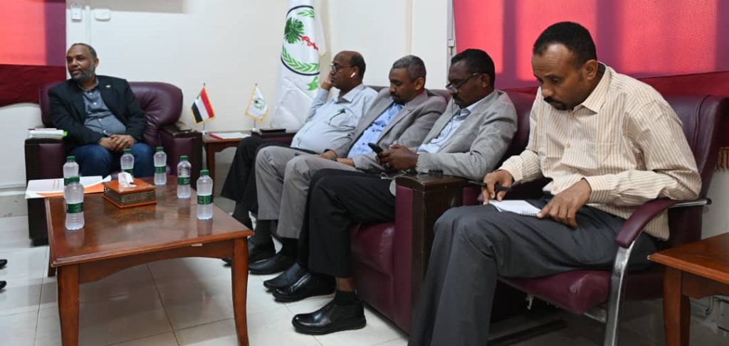 وزير الصحة الإتحادي يطلق بشريات لمواطني الخرطوم 